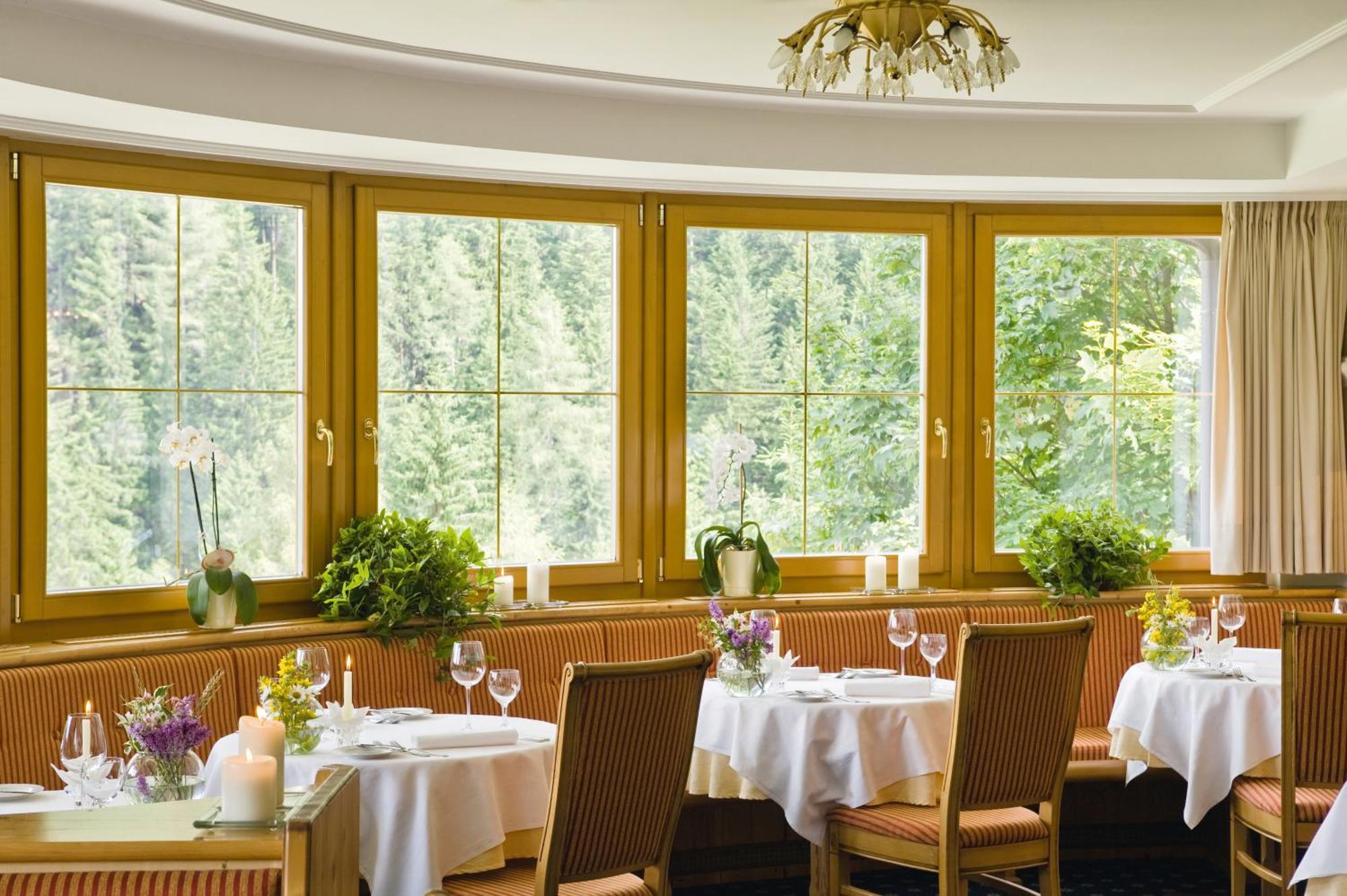 Ganischgerhof Mountain Resort & Spa نوفا بونينتي المظهر الخارجي الصورة